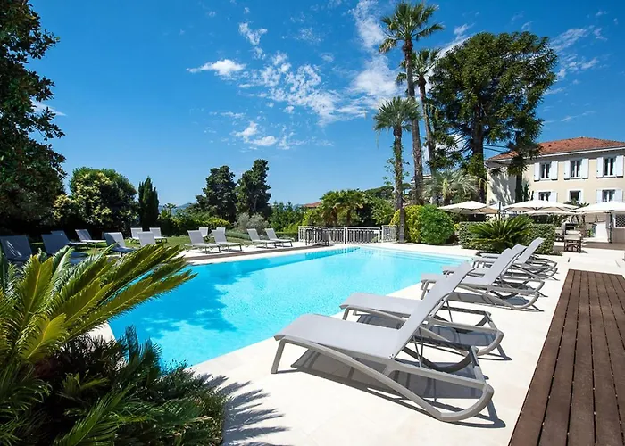 Hôtel Château de la Tour Cannes